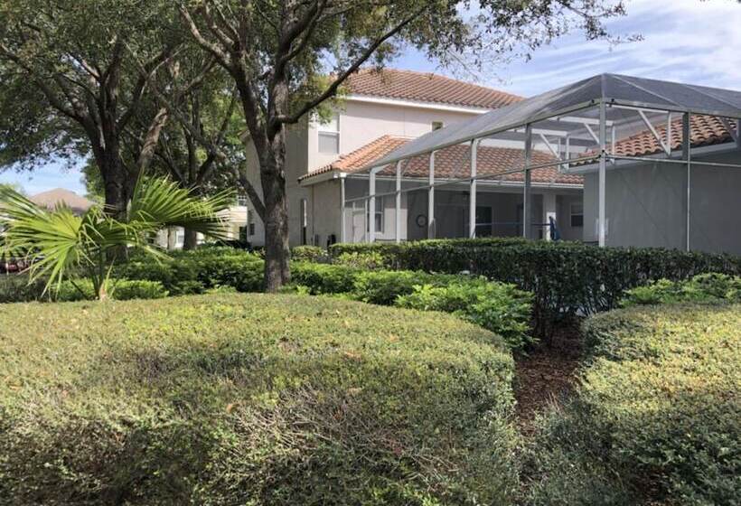 Wellerstead At Reunion Resort