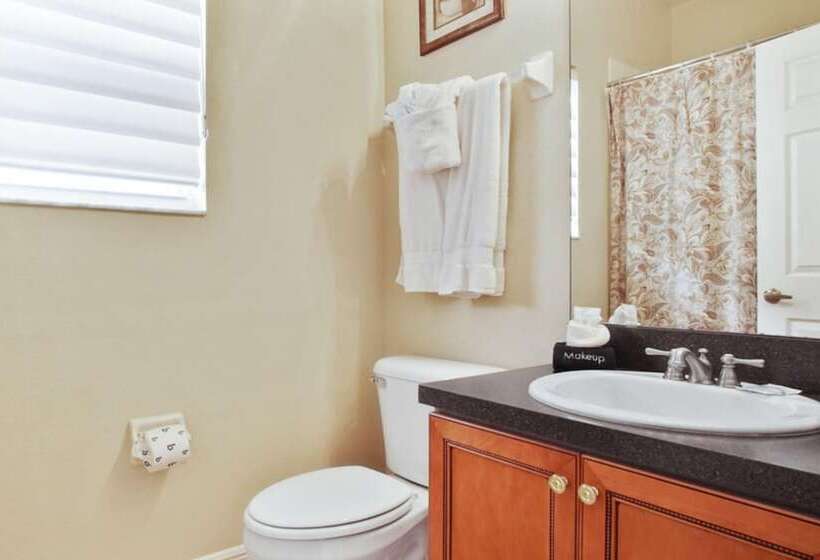 Wellerstead At Reunion Resort