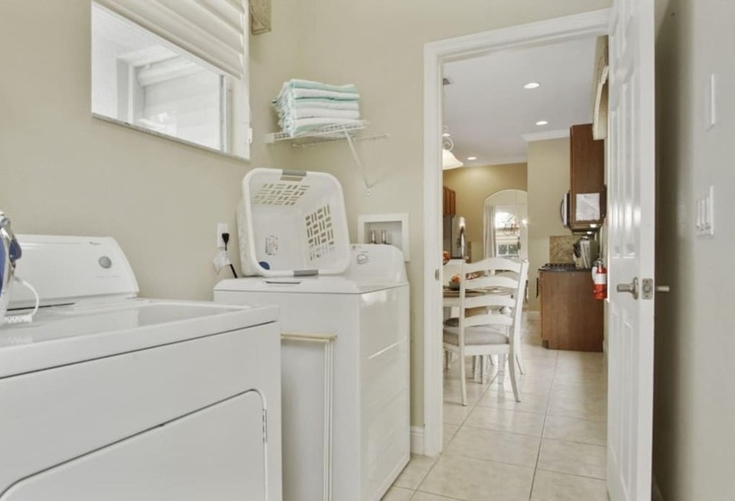 Wellerstead At Reunion Resort