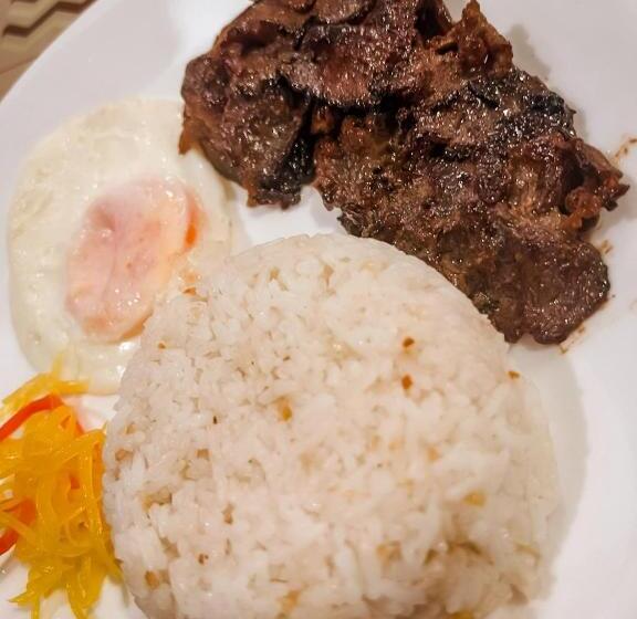 Aamiaismajoitus (B&B) Dapdap Shorelines Beach House