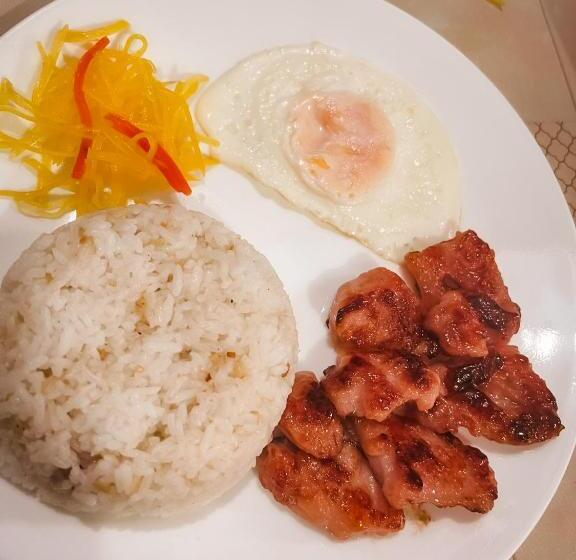 Aamiaismajoitus (B&B) Dapdap Shorelines Beach House