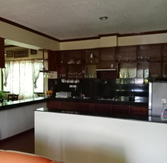 مبيت وإفطار Villa Ceferina