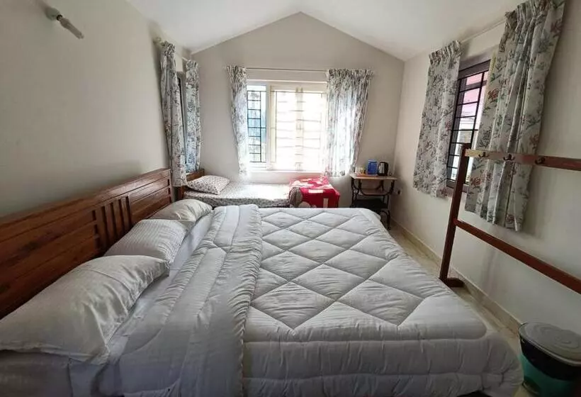 Aamiaismajoitus (B&B) Wandern Hut Home Stay