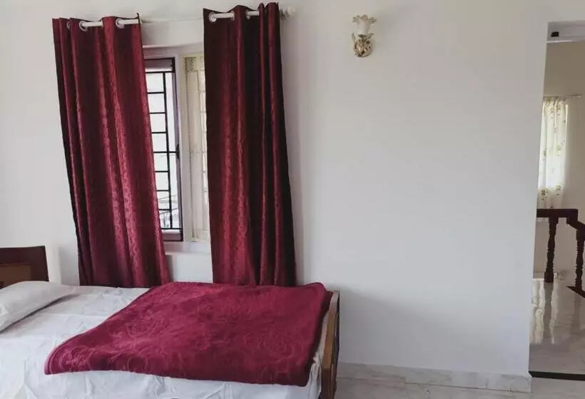 Aamiaismajoitus (B&B) Wandern Hut Home Stay