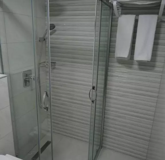 تختخواب و صبحانه Zeni̇a Otel