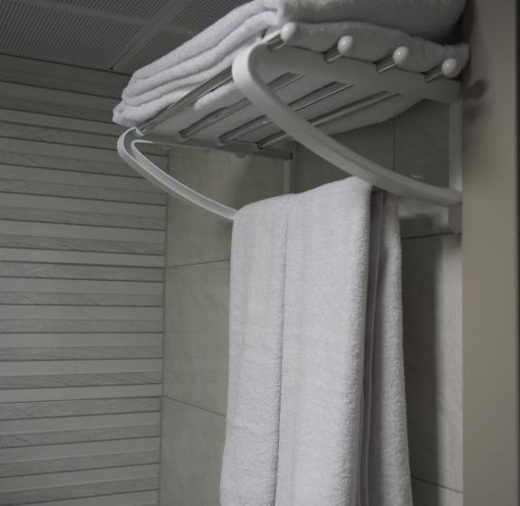 住宿加早餐  Zeni̇a Otel