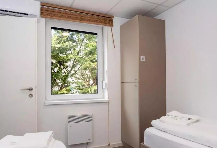 Comfort Housing Apartments