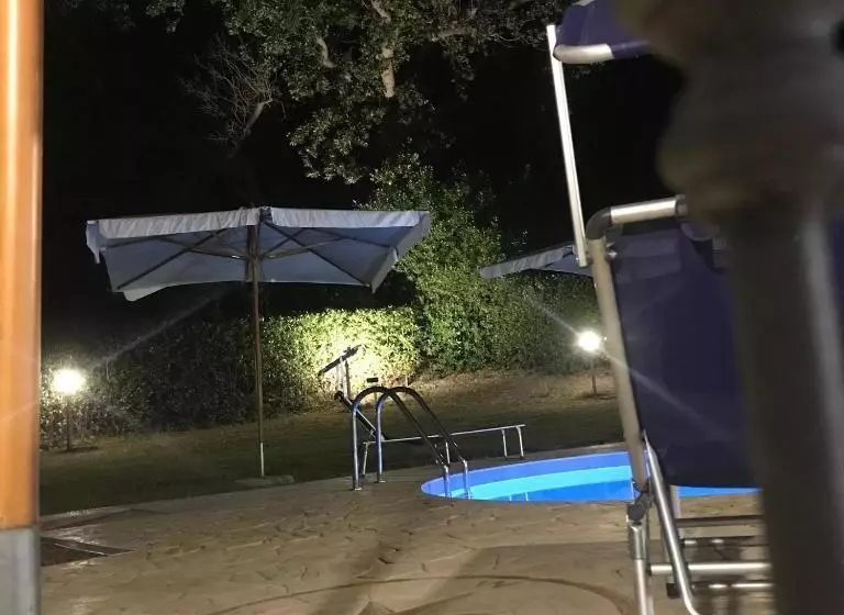 Hotelli Agriturismo Cerquatonda