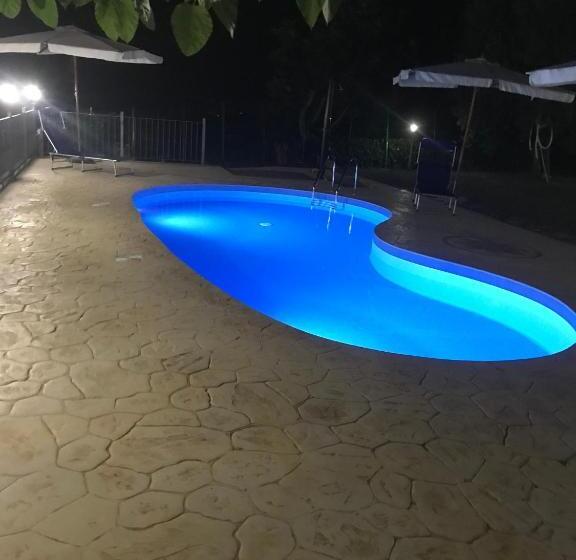 ホテル Agriturismo Cerquatonda