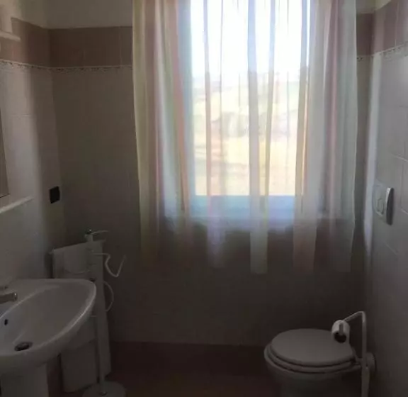 Hotelli Agriturismo Cerquatonda