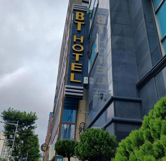 هتل Bt
