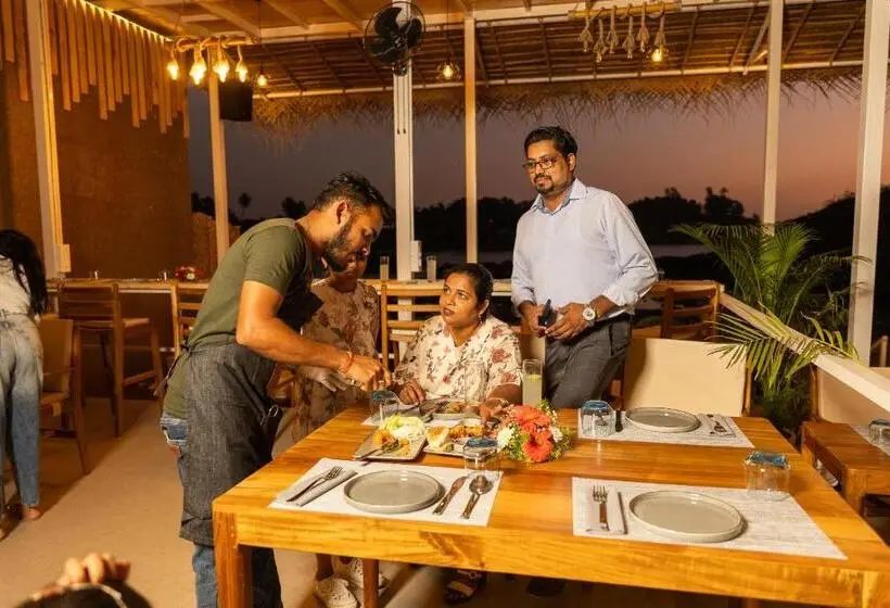 ホテル Destiny Goa Beach Resort