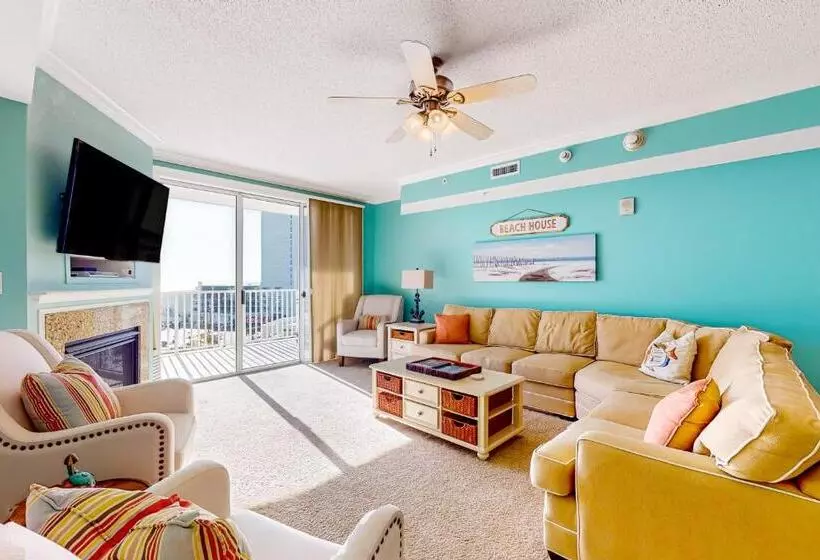 ホテル Mayfair Beach 503