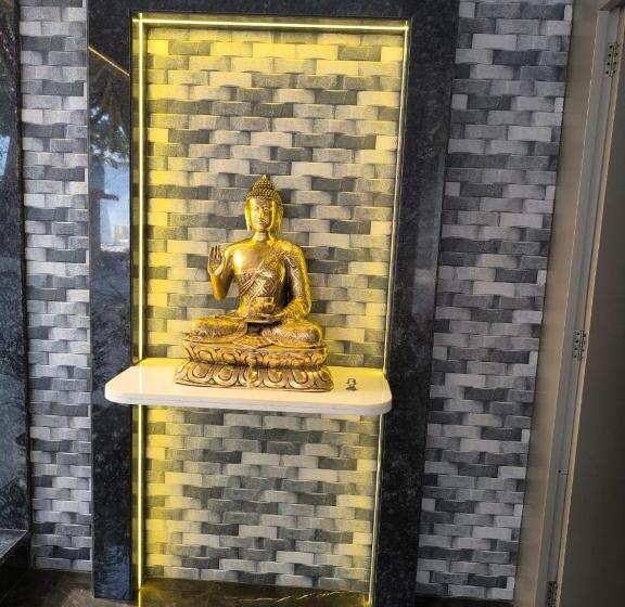 호텔 Sharan Residency