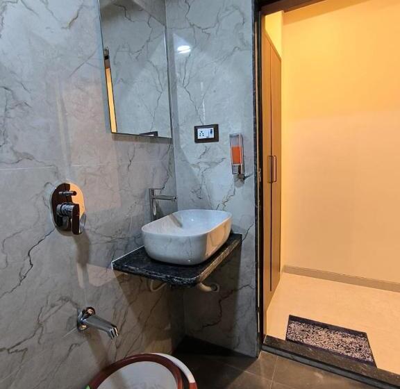 호텔 Sharan Residency