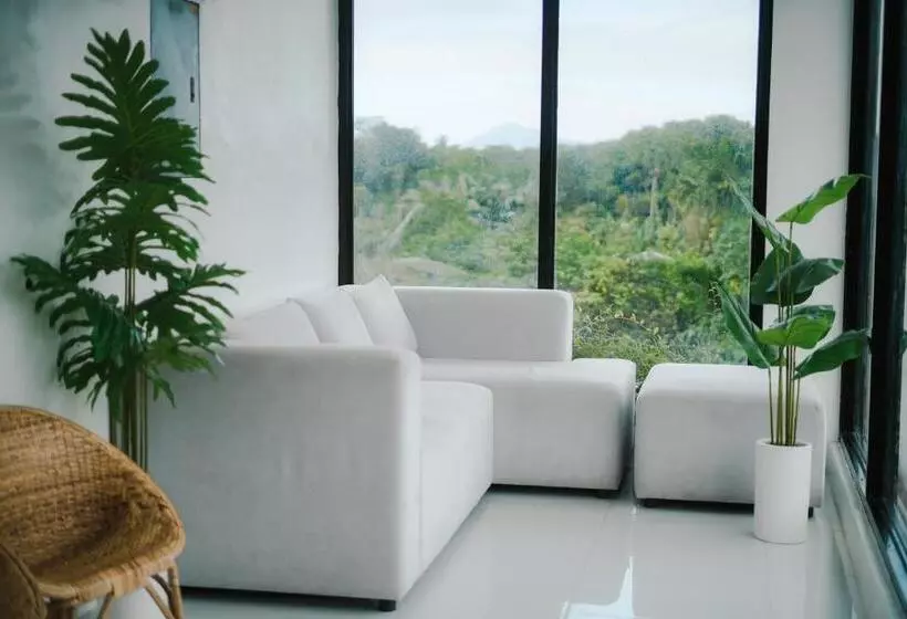 ホテル Villa Soledad Garden Resort