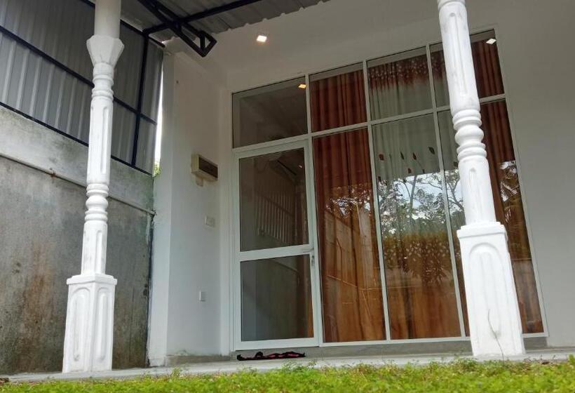 פנסיון Green Lodge Villa