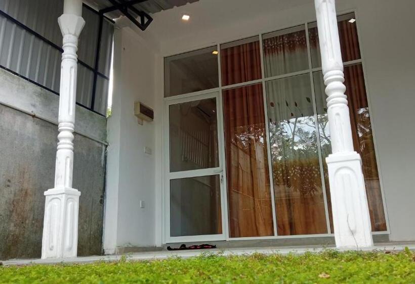 פנסיון Green Lodge Villa