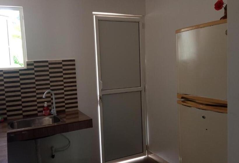 פנסיון Green Lodge Villa