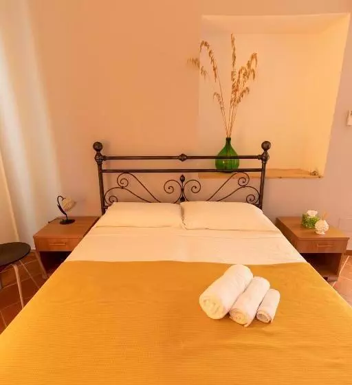 ペンション Omero