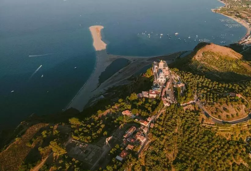 ペンション Omero