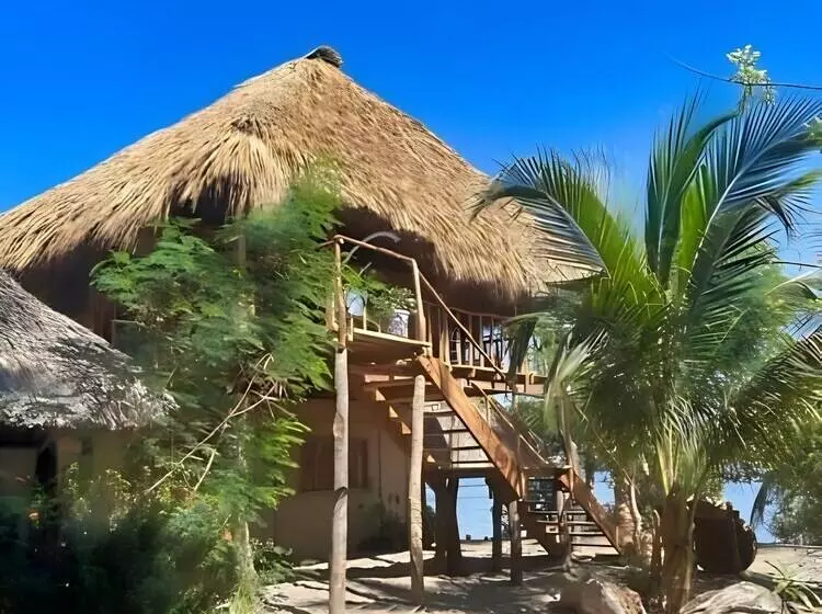 Hotelli Cabañas Casa De Agua