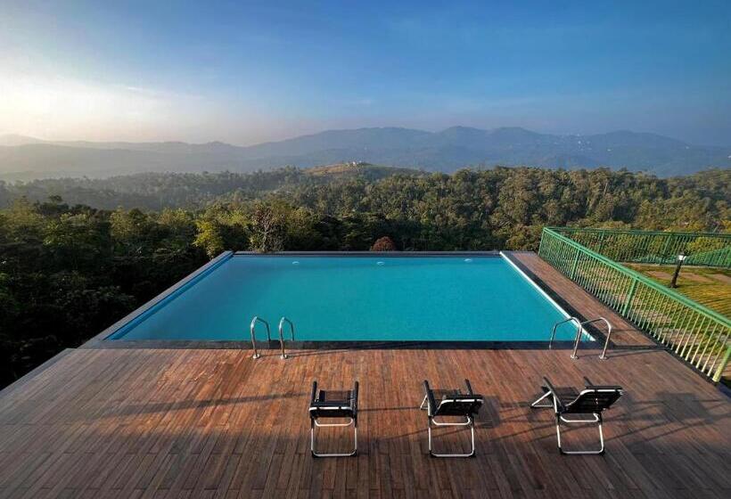 בית מלון כפרי Cloudy Court Resort