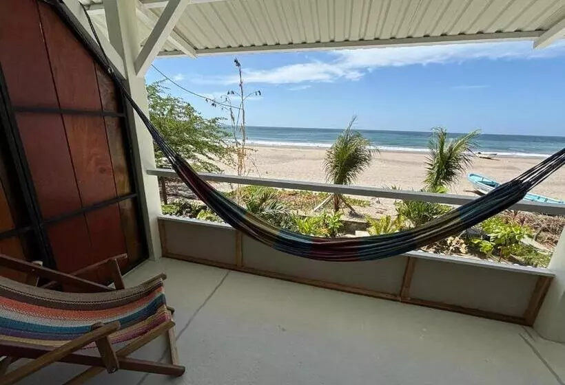 Hotelli Stella Mar Oceanfront