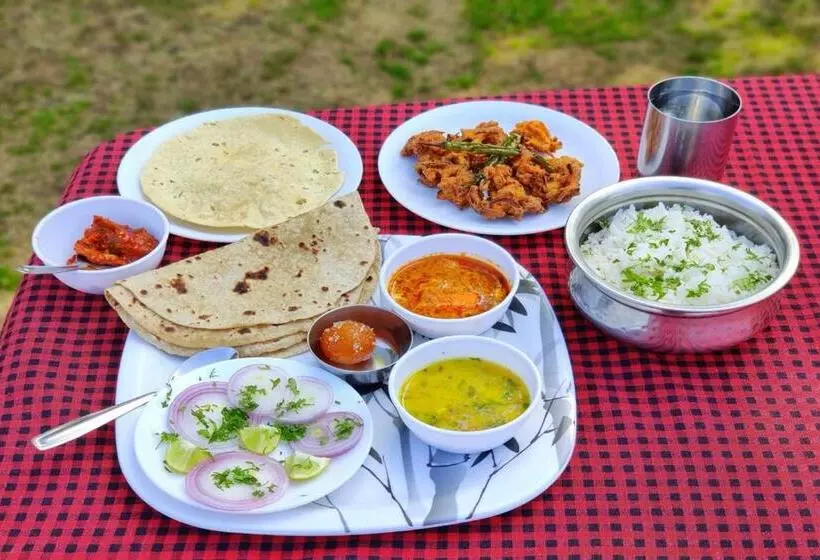 Hotelli Strawberry Land Resort