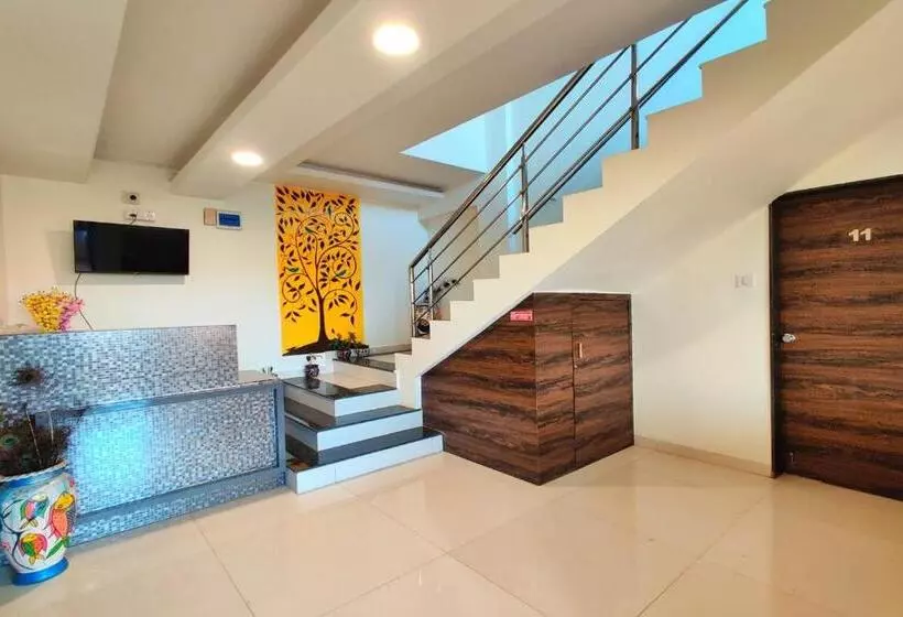 Hotelli Strawberry Land Resort