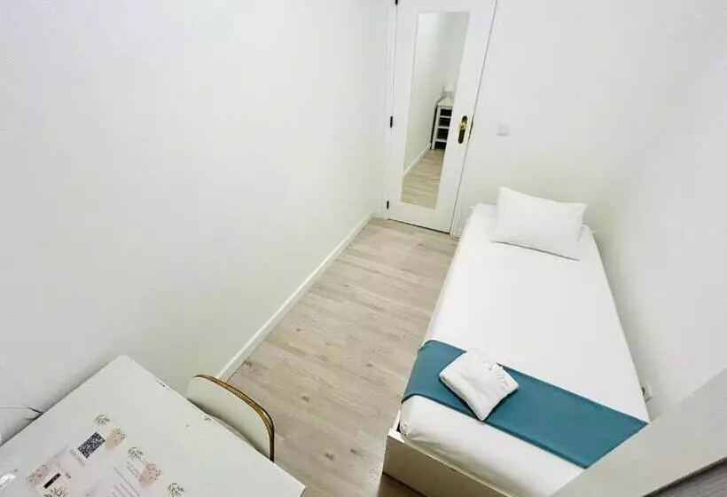 ペンション Better Choice Lisbon