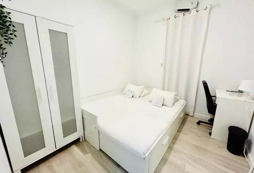 ペンション Better Choice Lisbon