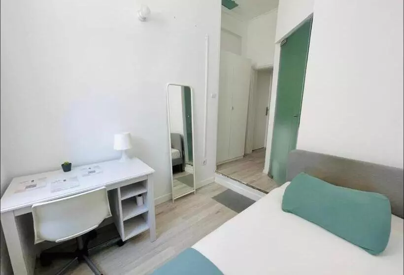 ペンション Better Choice Lisbon