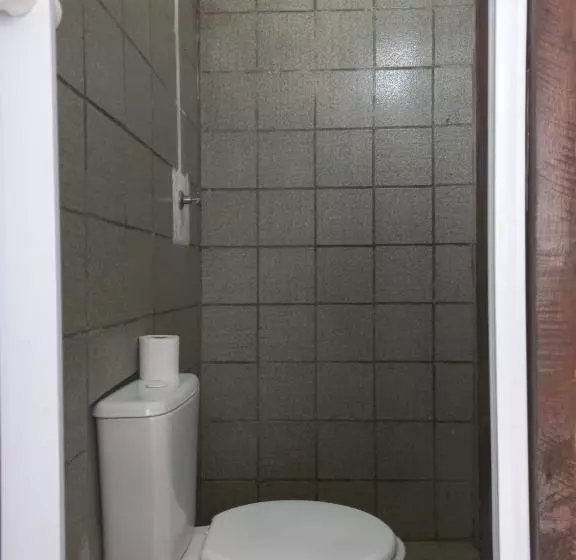 Majatalo Excelentes Quartos Com Banheiros Privativos