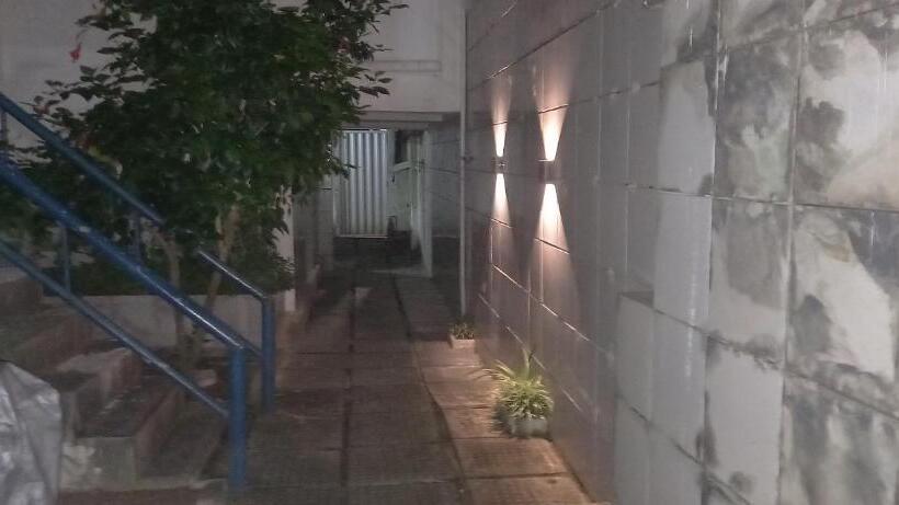 پانسیون Excelentes Quartos Com Banheiros Privativos