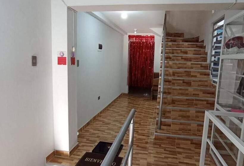 Pension Hostal Toscano Suites