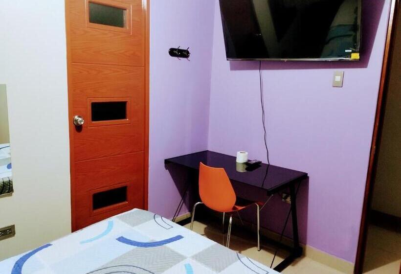 Pension Hostal Toscano Suites