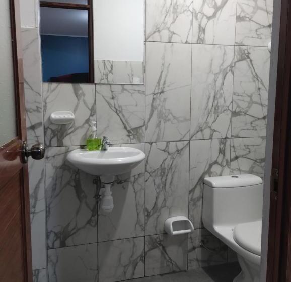 Pension Hostal Toscano Suites