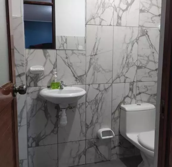 Majatalo Hostal Toscano Suites