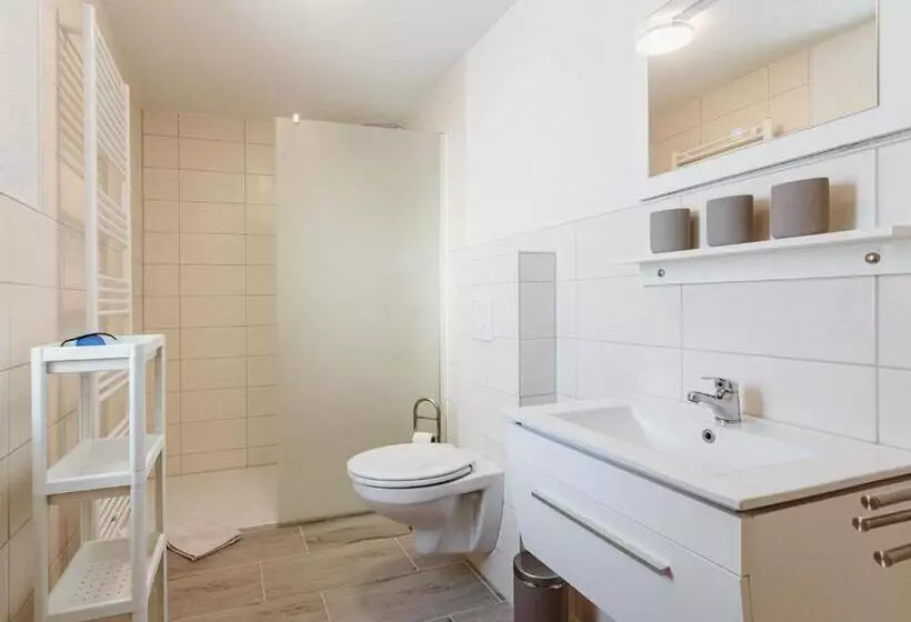 Rebentisch   Hotel Ferienwohnungen Restaurant