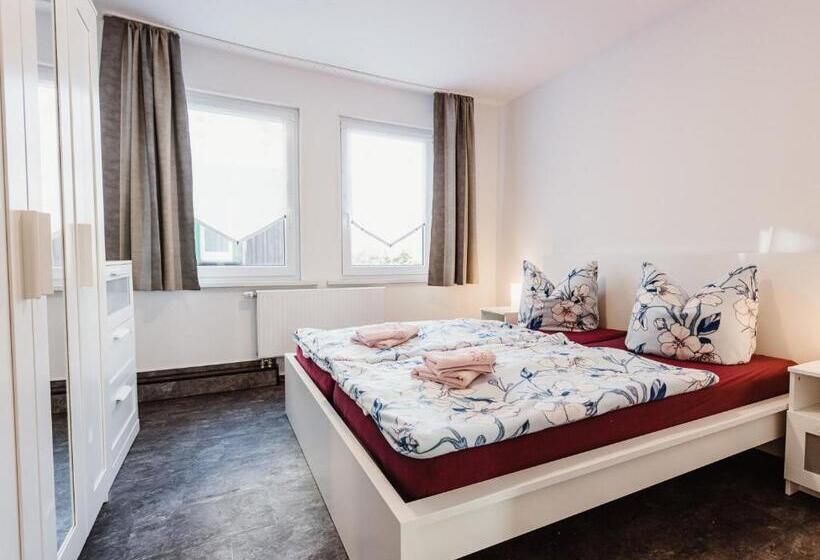 Rebentisch   Hotel Ferienwohnungen Restaurant