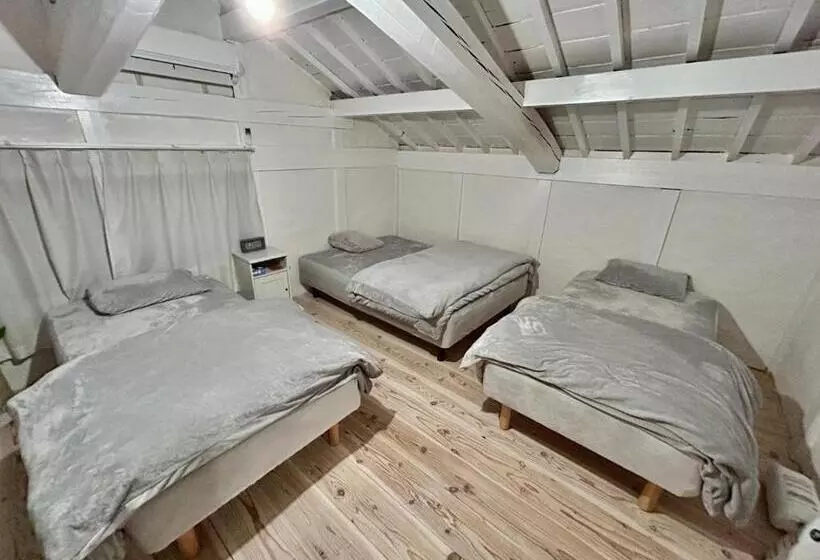 Retkeilymaja Guest House Detarameso