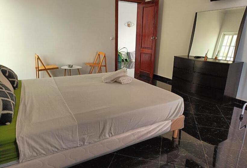 تختخواب و صبحانه Casa Miami