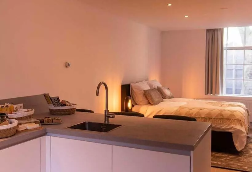 Aamiaismajoitus (B&B) Hofje Van Sint Jan