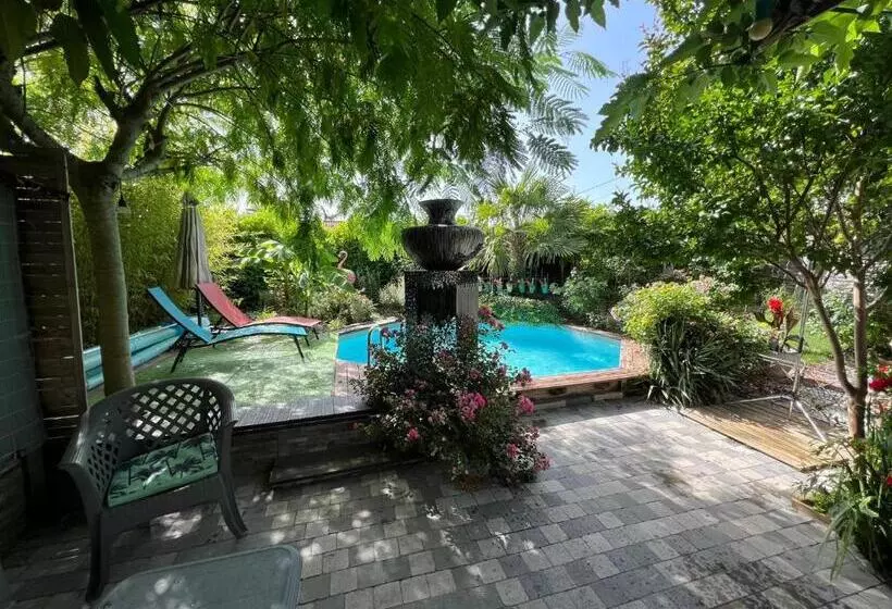 Aamiaismajoitus (B&B) à Home Love Spa, Le Plus Luxueux Parmi Nos 2 établissements