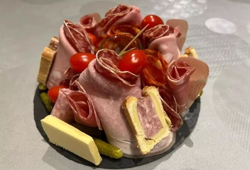 Aamiaismajoitus (B&B) à Home Love Spa, Le Plus Luxueux Parmi Nos 2 établissements