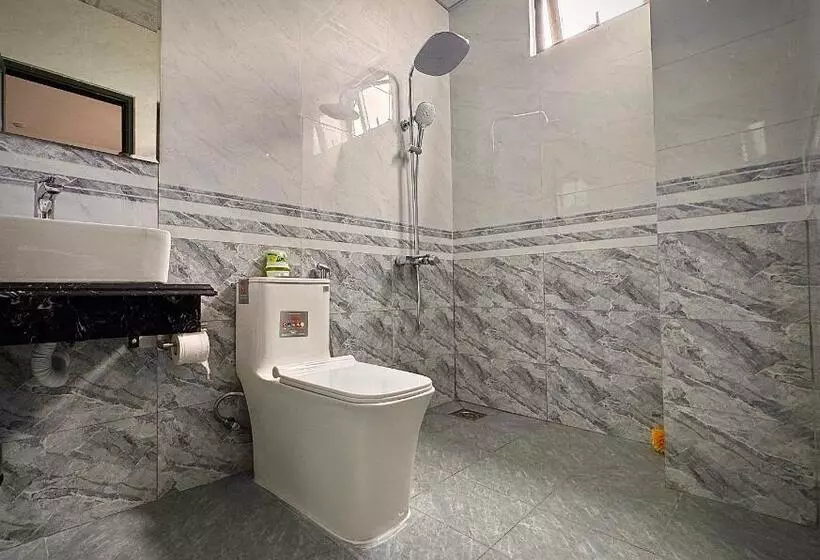 هتل Khách Sạn Metro Ban Mê