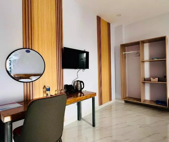 هتل Khách Sạn Metro Ban Mê