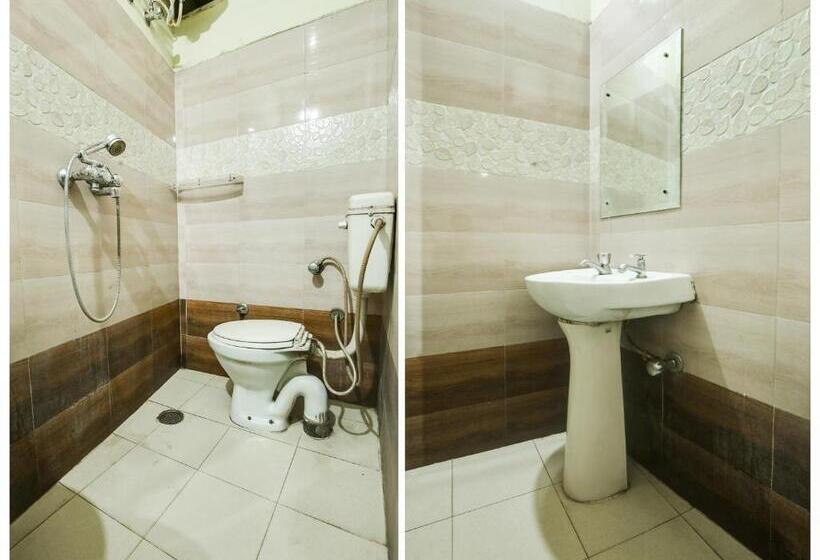 Hotel Midcity Guest House