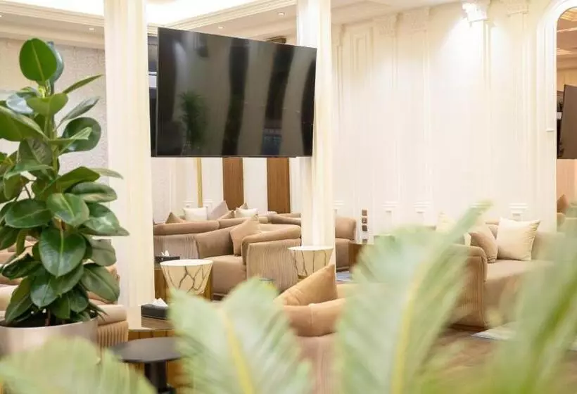 Hotelli Rose Bark   روز بارك